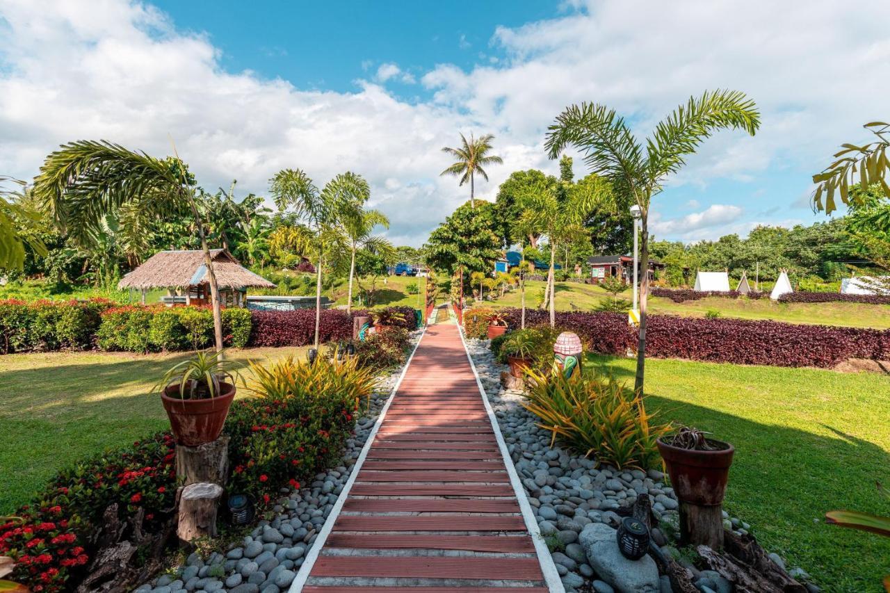 Your Brothers House Tribal Village เลกัซปี ภายนอก รูปภาพ